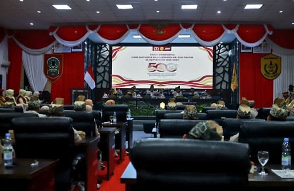 LAPSUS DPRD KOTA BANJARMASIN: Lima Abad Kota Banjarmasin, DPRD Banjarmasin Gelar Paripurna Istimewa